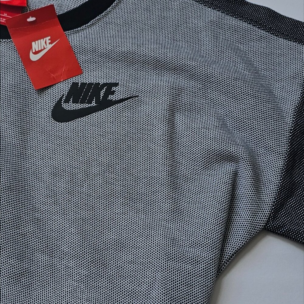 Nike Women's T shirt size M